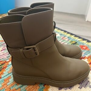 Vince Kaelyn Water‎ Resistant Moto Boot 7.5 army green new